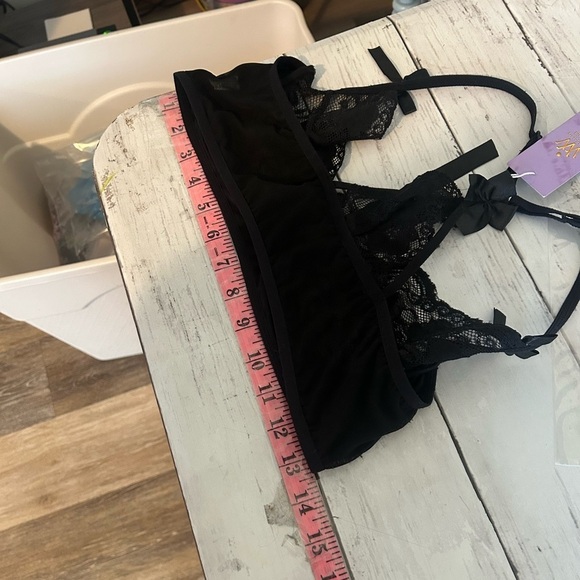 NWT victory of Cupid medium, sexy mesh unlined bra - Picture 10 of 10